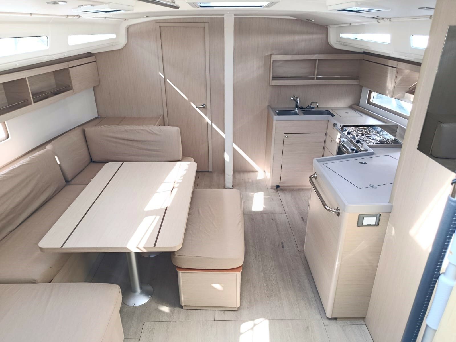 Beneteau Oceanis 40.1 | Vaea