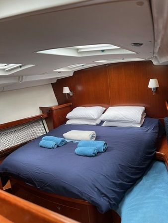 Beneteau Oceanis 523 | Big Blue of Lorn