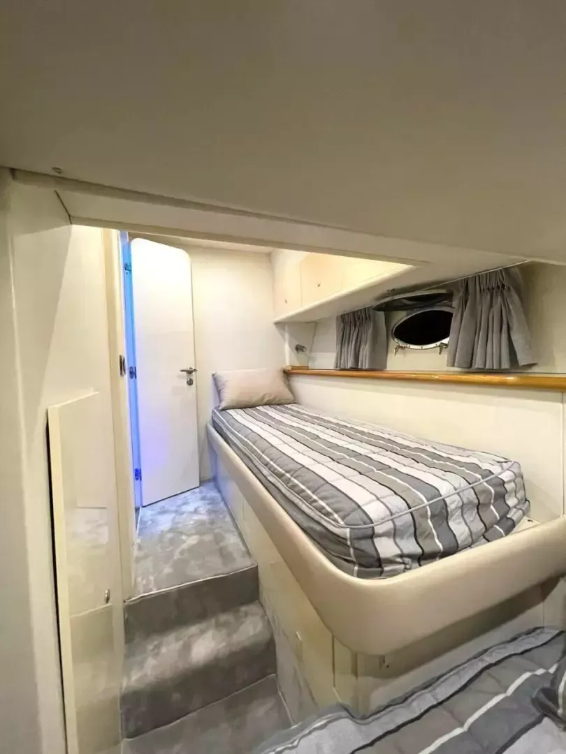 Sunseeker 58 | Shine 8