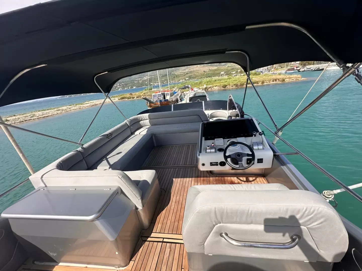 Sunseeker 58 | Shine 8