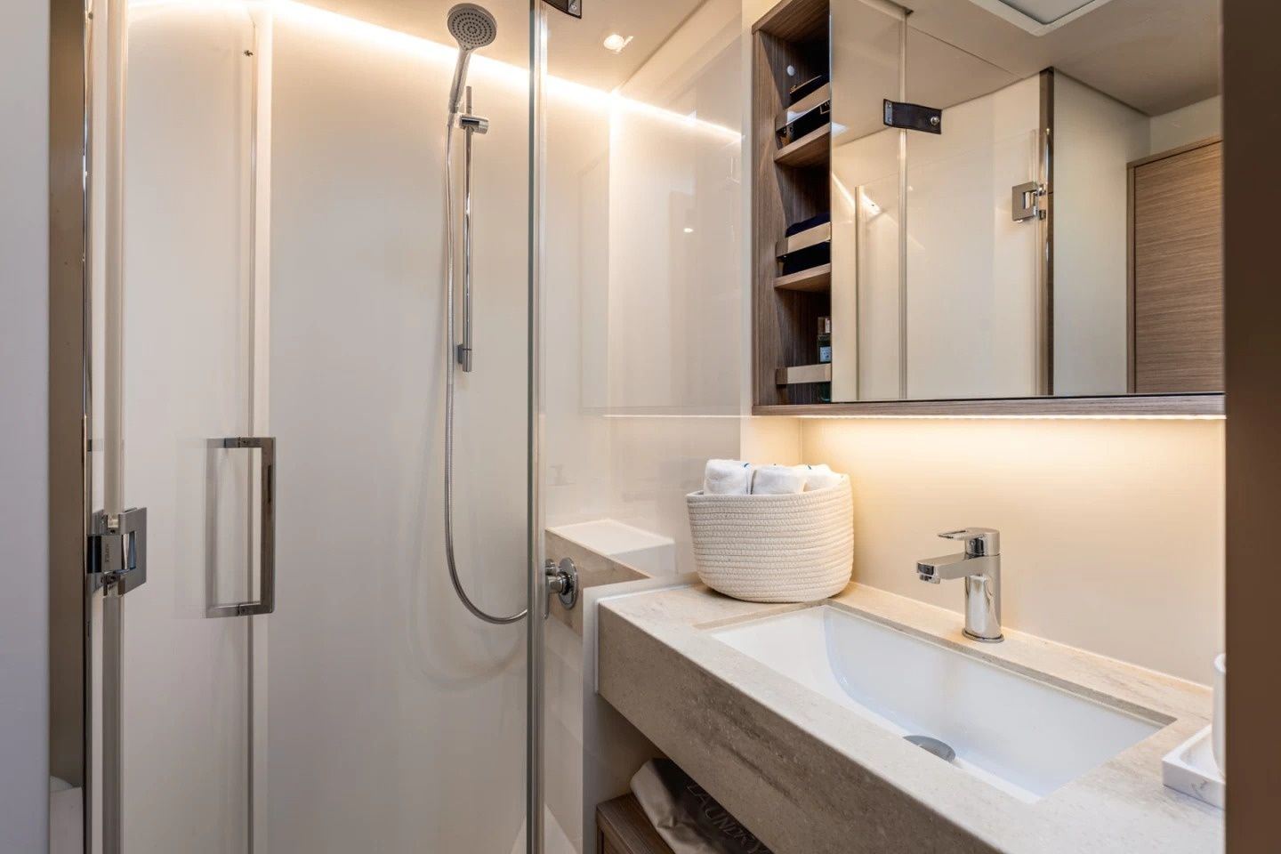 Lagoon 60 | Sunny Dream