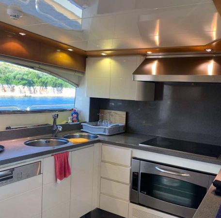 Astondoa 102 GLX | Limion