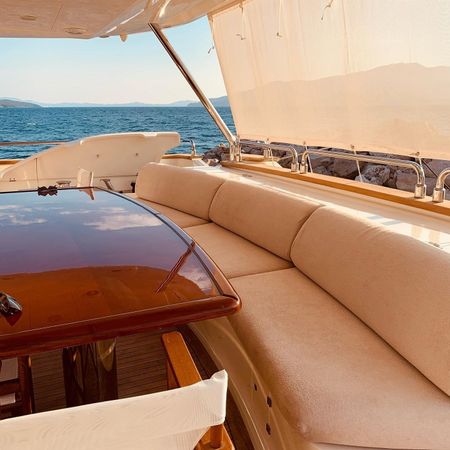 Astondoa 102 GLX | Limion