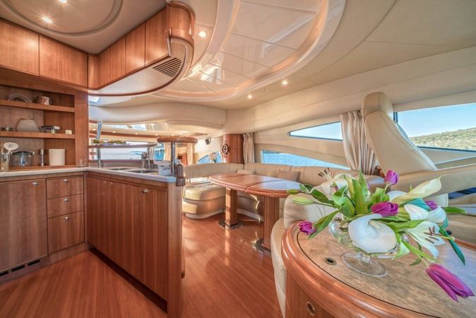 Azimut 68 | Sea La Vie