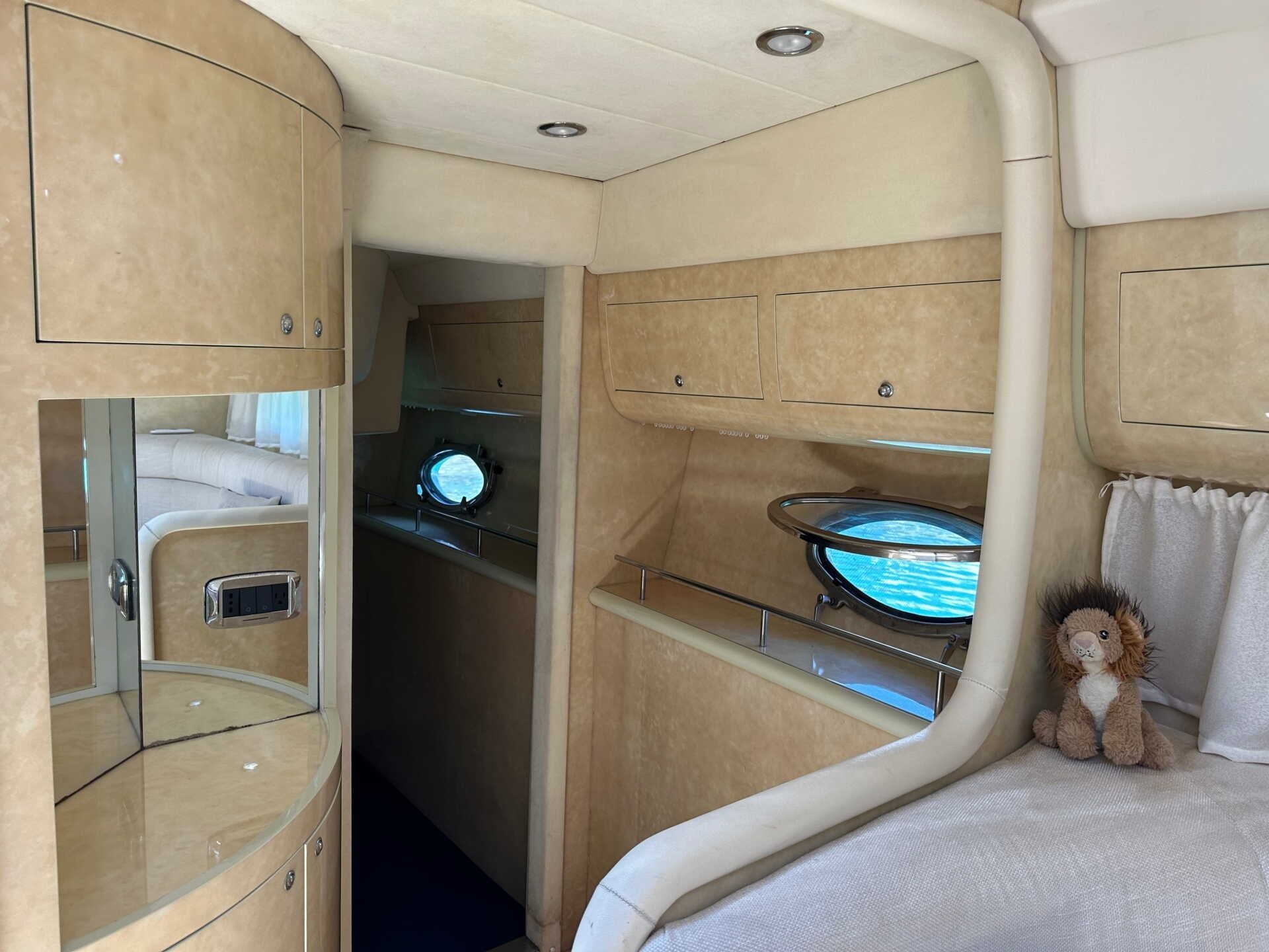 Colombo 43 | Freedom