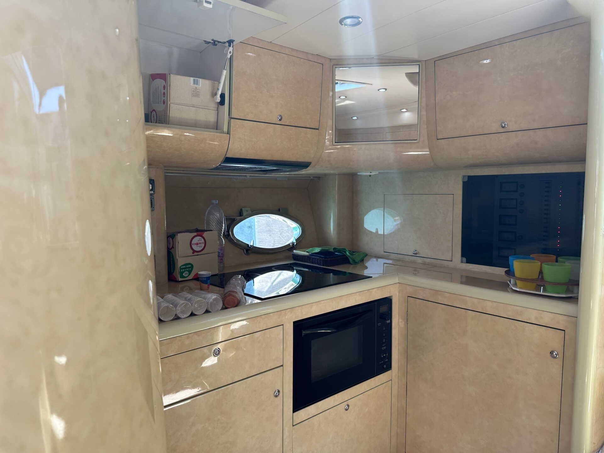 Colombo 43 | Freedom