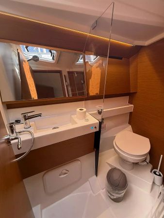 Jeanneau Sun Odyssey 410 | Sunset Kiss