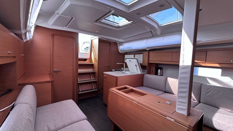 Dufour 37 | Momo
