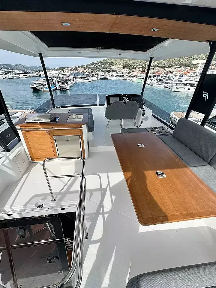 Fountaine Pajot MY 5 | Arigato