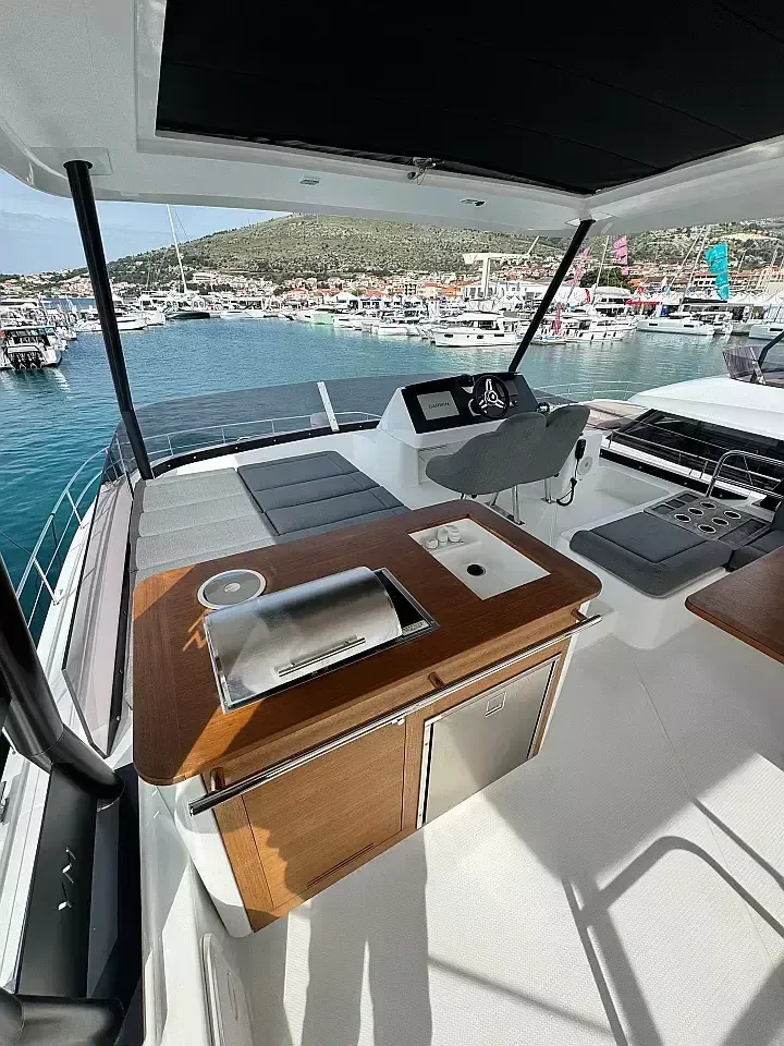 Fountaine Pajot MY 5 | Arigato