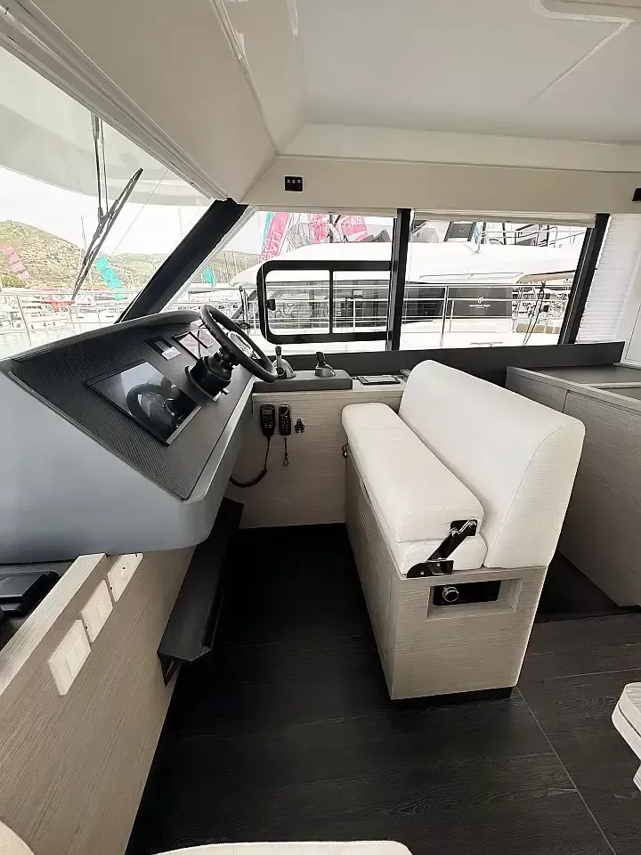 Fountaine Pajot MY 5 | Arigato