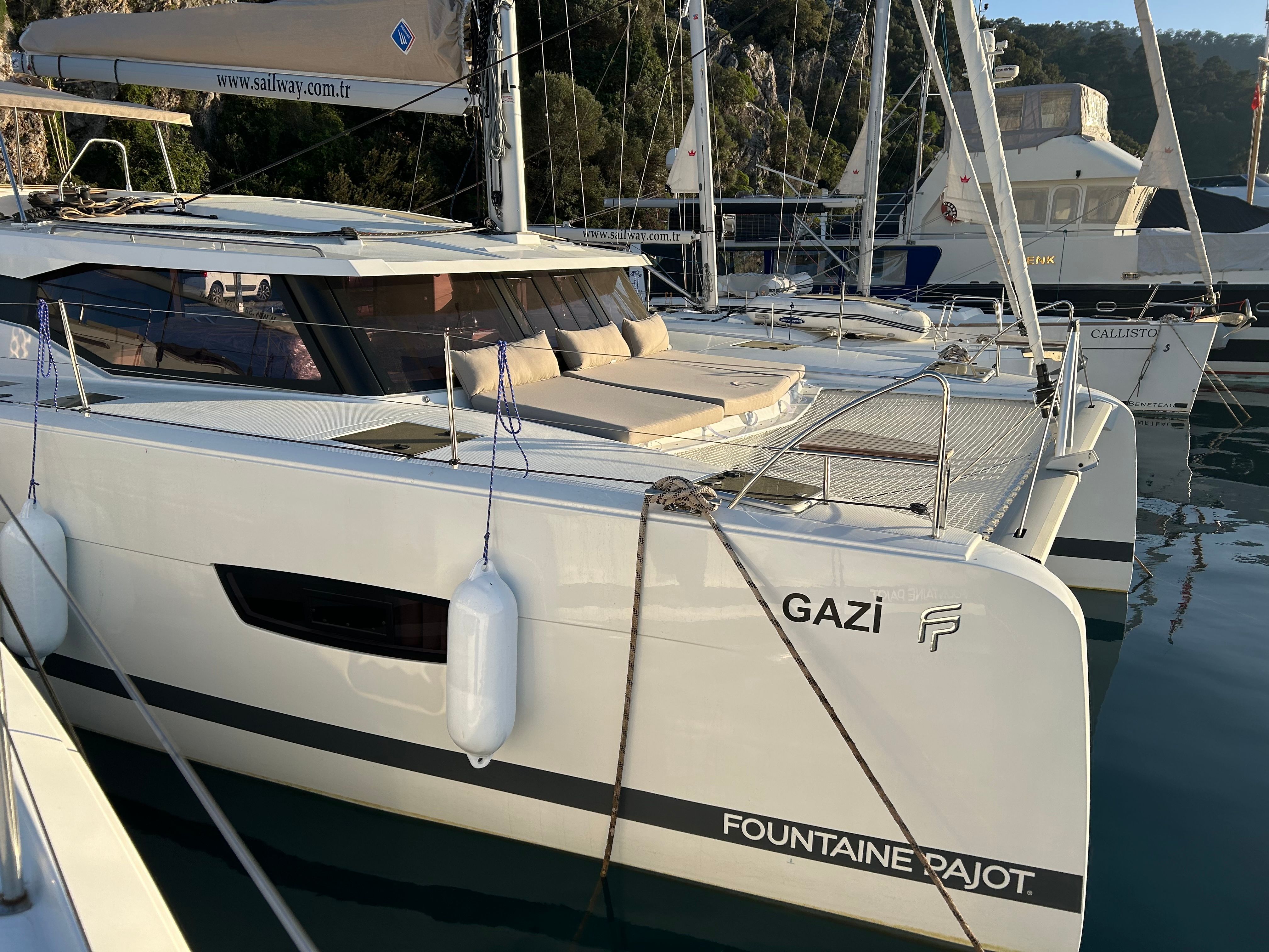 Fountaine Pajot Isla 40 | Gazi