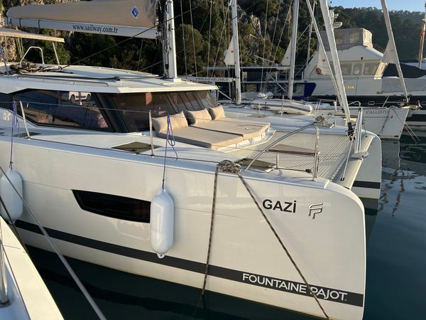 Fountaine Pajot Isla 40 | Gazi