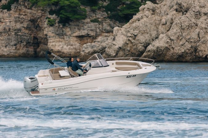 Atlantic Marine 750 | 25