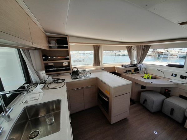 Lagoon 46 | Alexandra