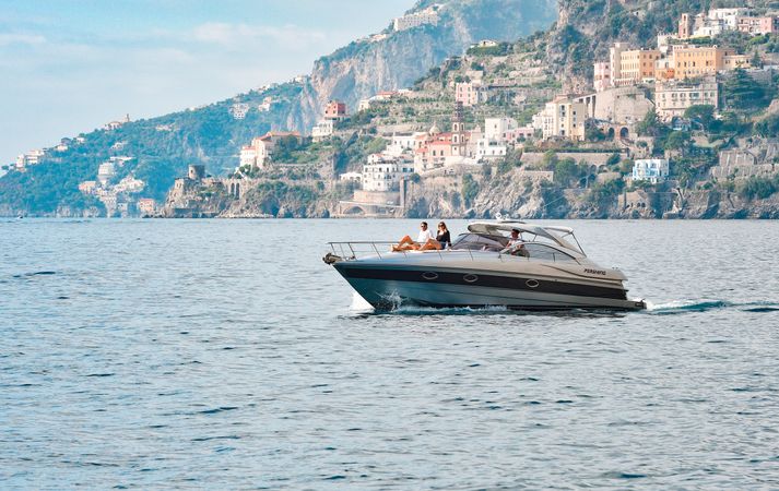 Pershing 37 | Mavi