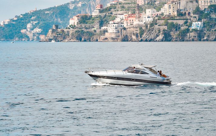 Pershing 37 | Mavi
