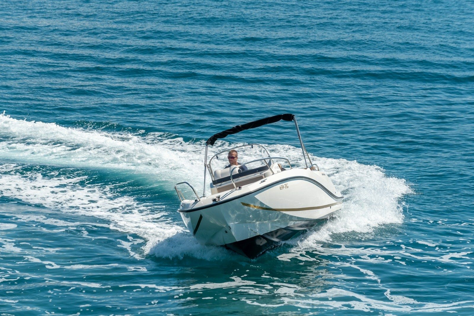 Quicksilver Activ 605 Open | 12