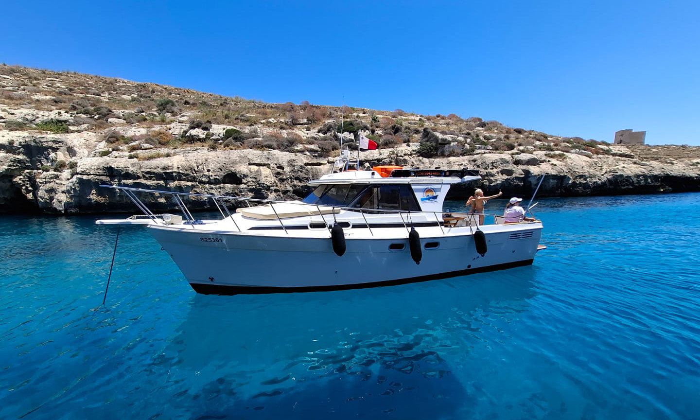 Bayliner 3288 | Gozo Breeze