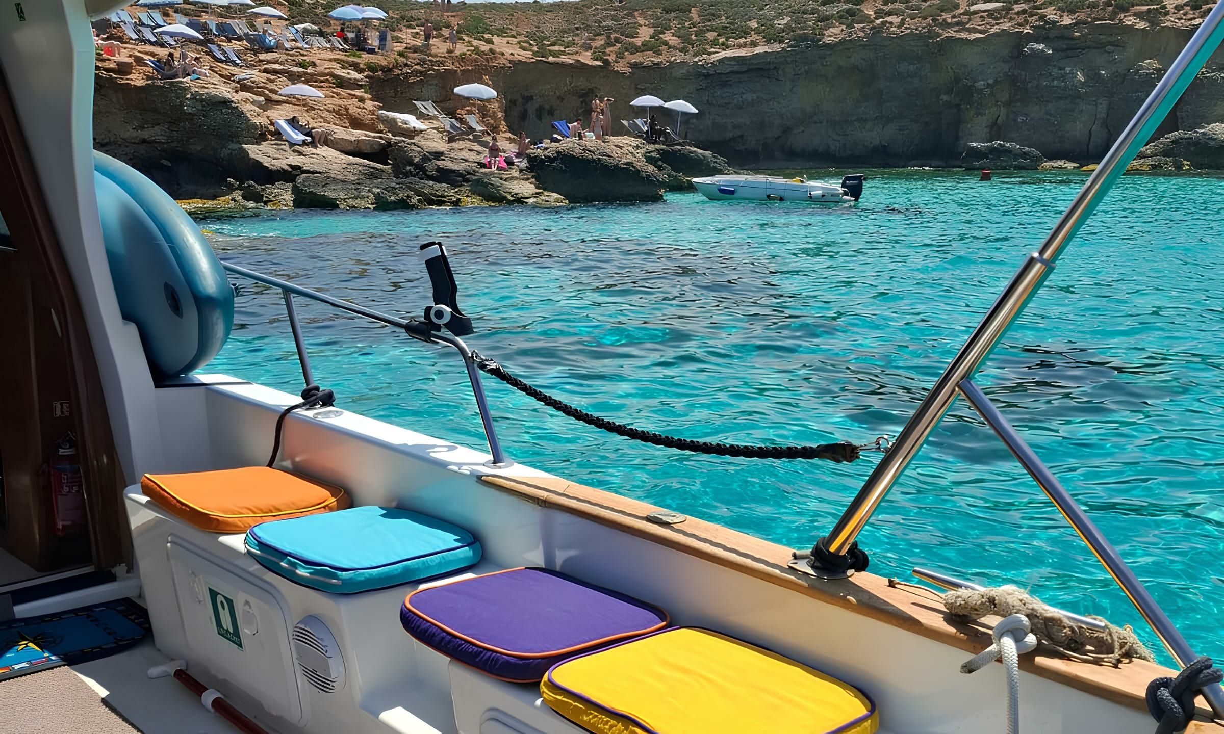 Bayliner 3288 | Gozo Breeze