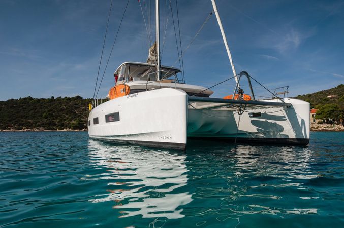 Lagoon 55 | Lady M