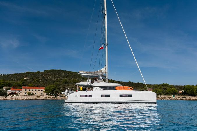 Lagoon 55 | Lady M