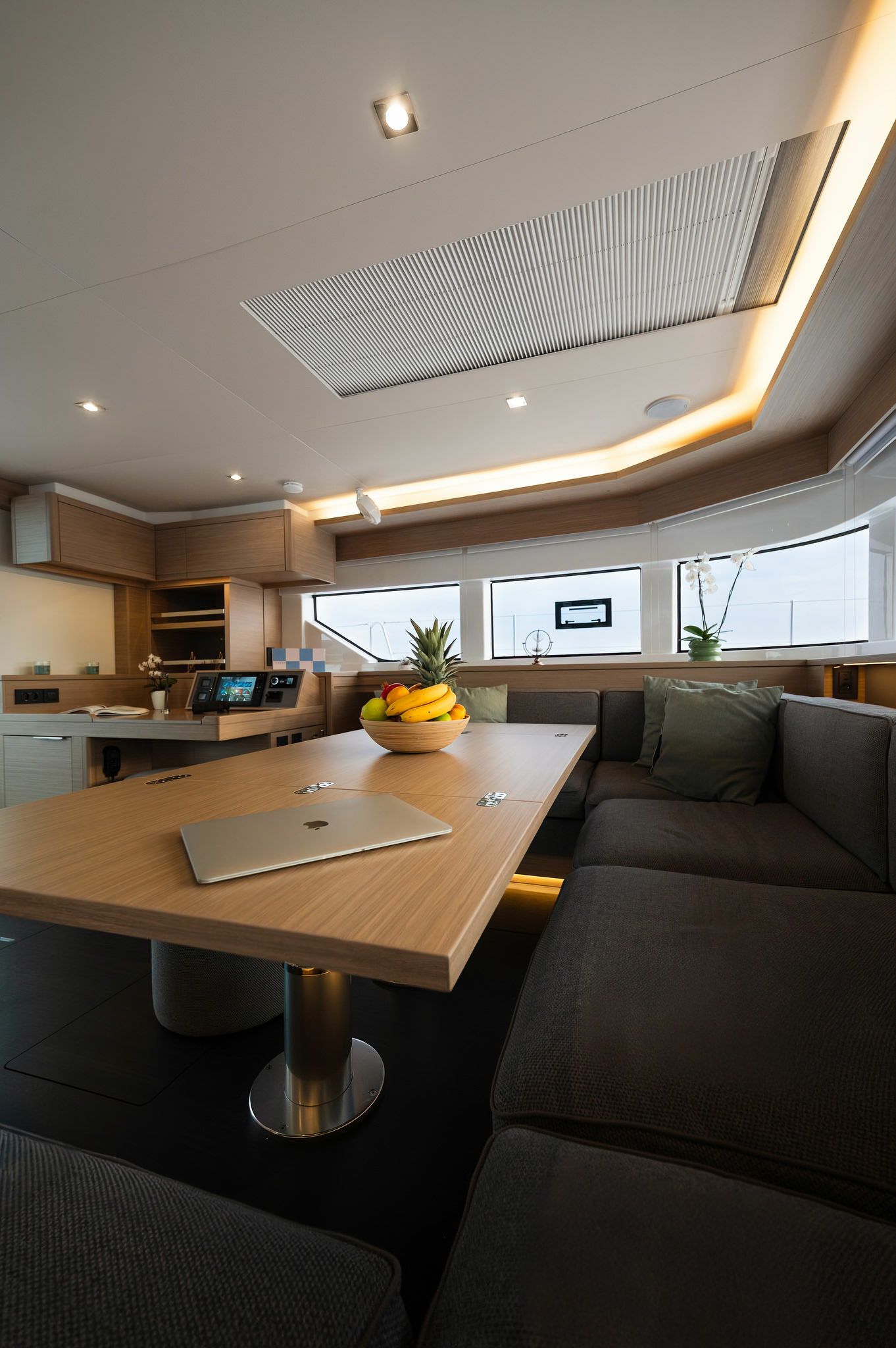 Lagoon 55 | Lady M