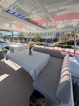 Lagoon 55 | Lady M