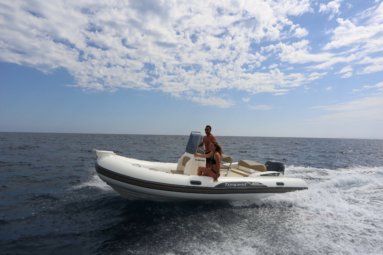 Capelli Tempest 570 | 24