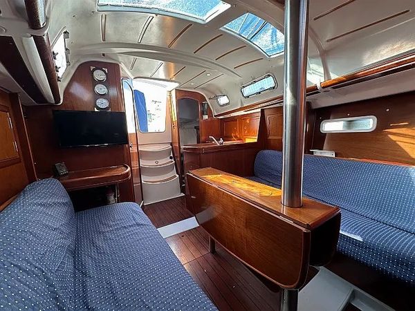 Beneteau Oceanis 323 | Cassiopea