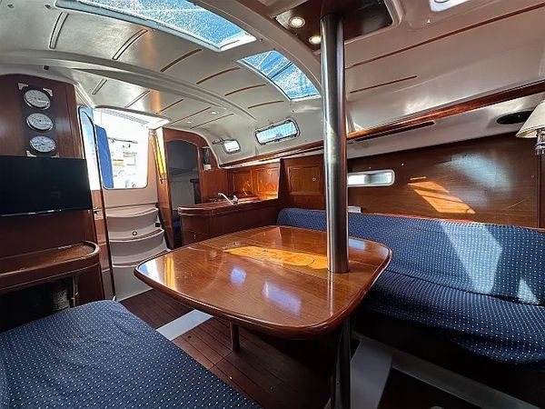 Beneteau Oceanis 323 | Cassiopea