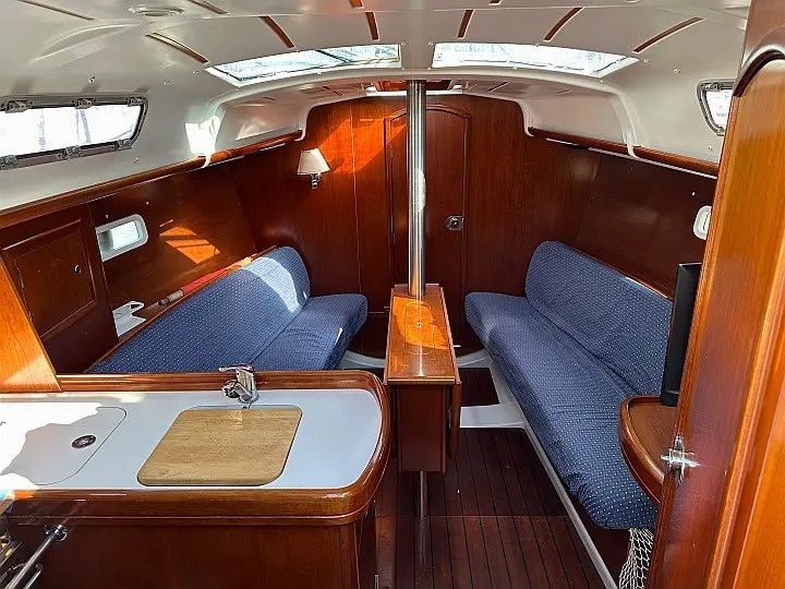 Beneteau Oceanis 323 | Cassiopea