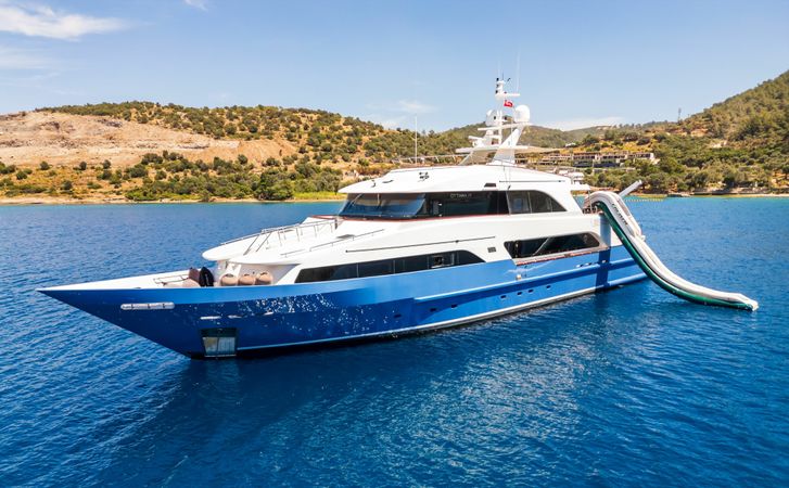 Custom Built 124 | Ottawa 4