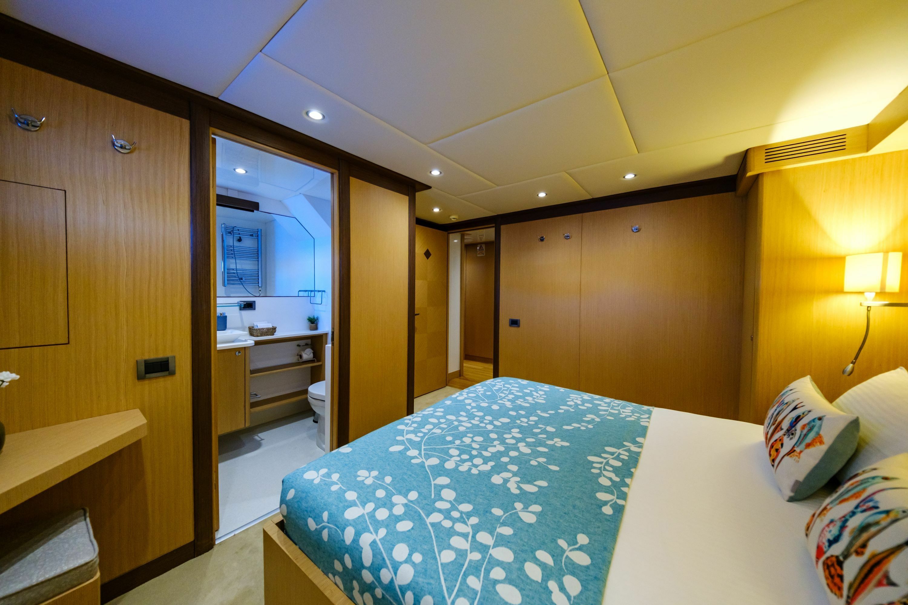 Custom Built 124 | Ottawa 4