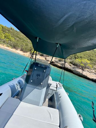 Hydro Hulls HH8 | Strange Traveller