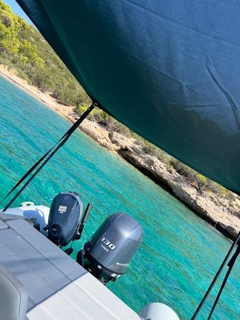 Hydro Hulls HH8 | Strange Traveller