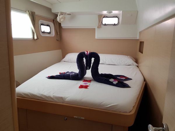 Lagoon 400 | Ocean Blue