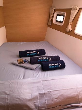 Lagoon 400 | Ocean Blue