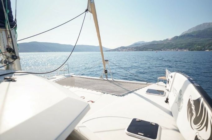 Fountaine Pajot Helia 44 | Bald Eagles
