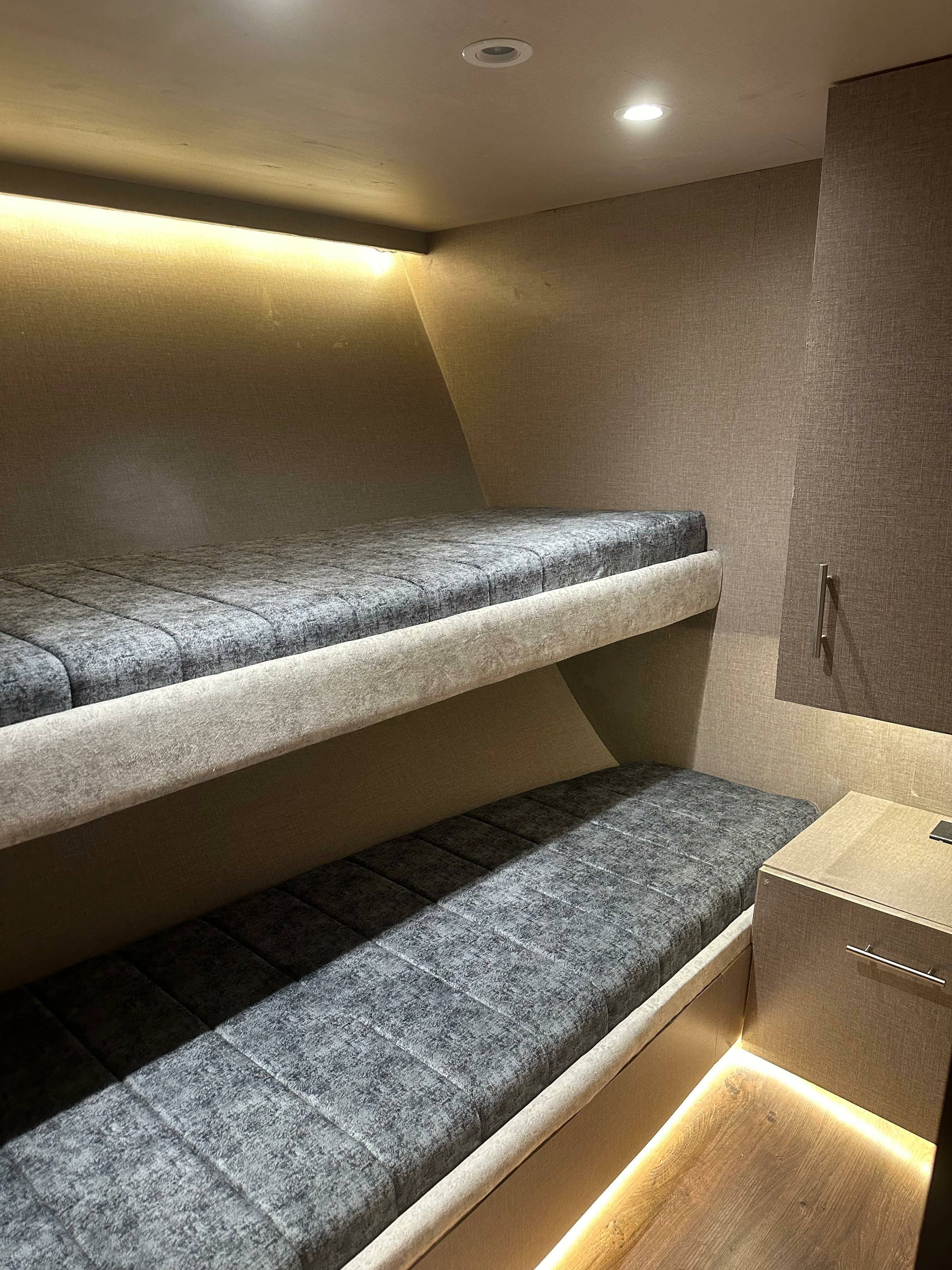 Custom Built 68 | Edan Storm