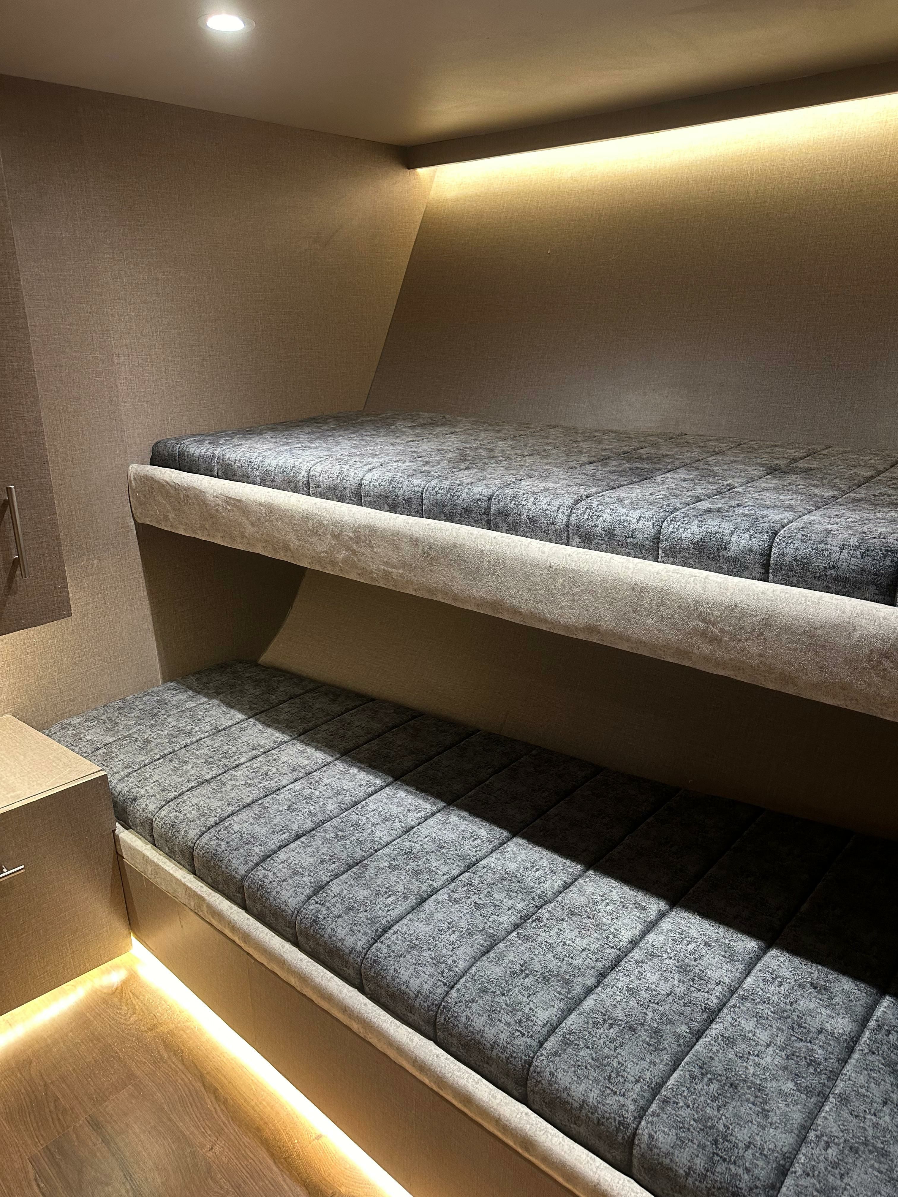 Custom Built 68 | Edan Storm