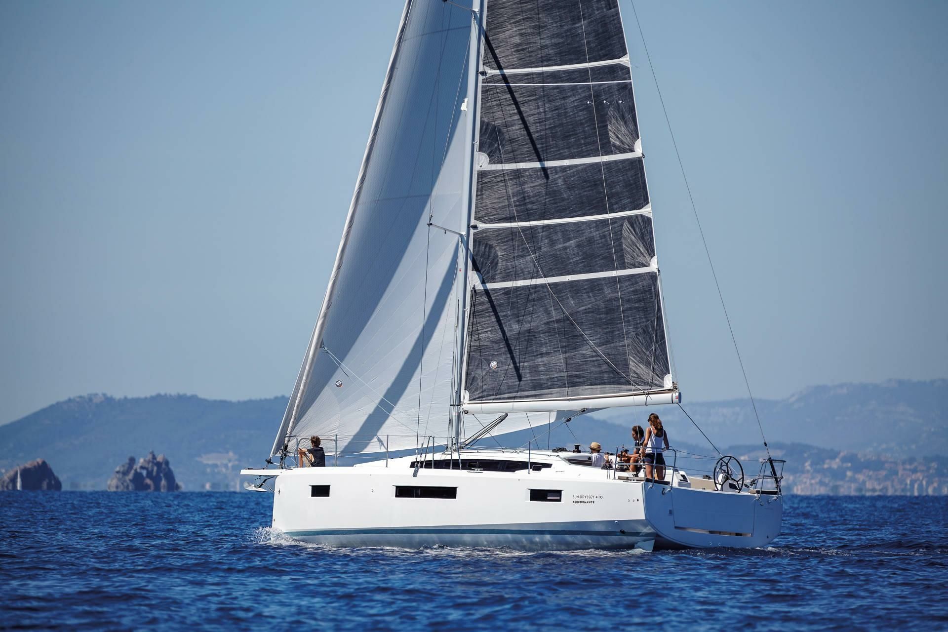 Jeanneau Sun Odyssey 410 | 4Sail