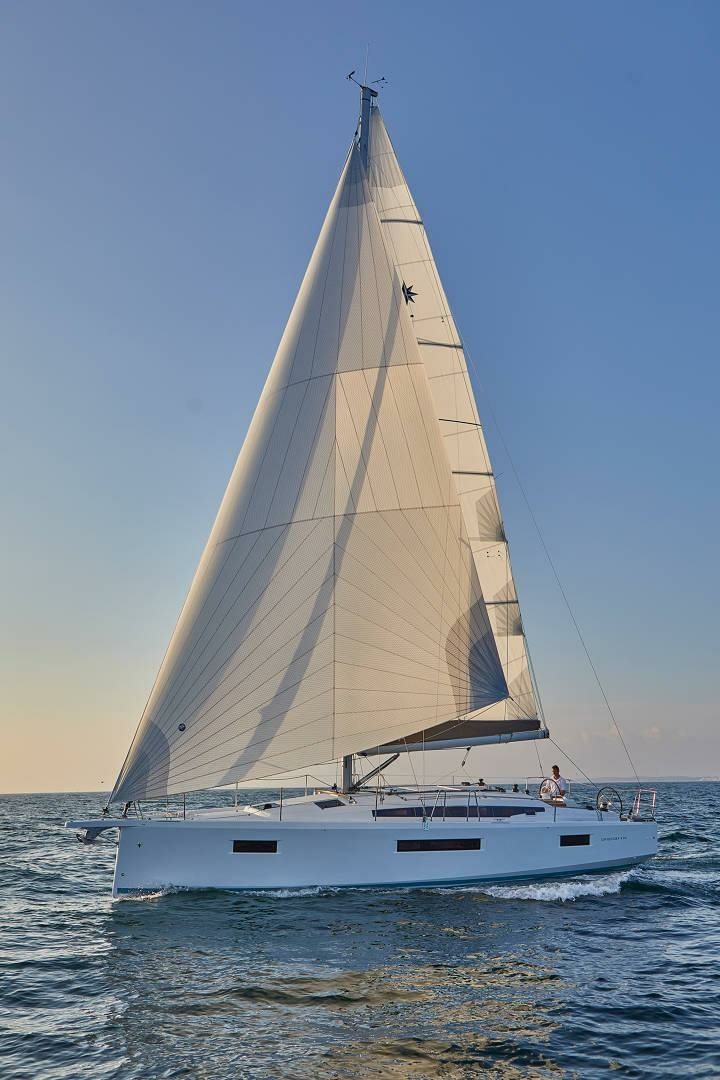 Jeanneau Sun Odyssey 410 | 4Sail