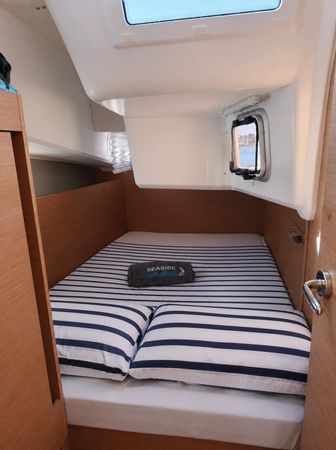 Jeanneau Sun Odyssey 410 | 4Sail