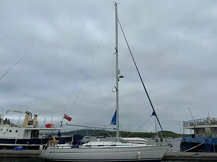 Bavaria 42 Cruiser | Frolika