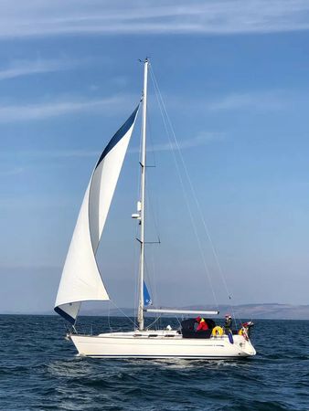 Bavaria 42 Cruiser | Frolika