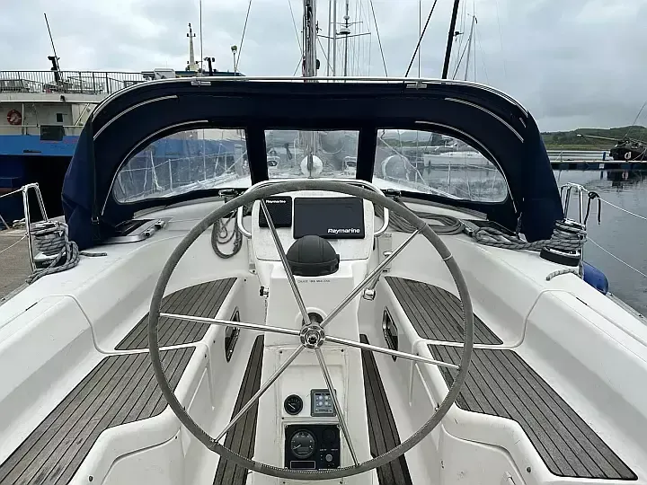 Bavaria 42 Cruiser | Frolika