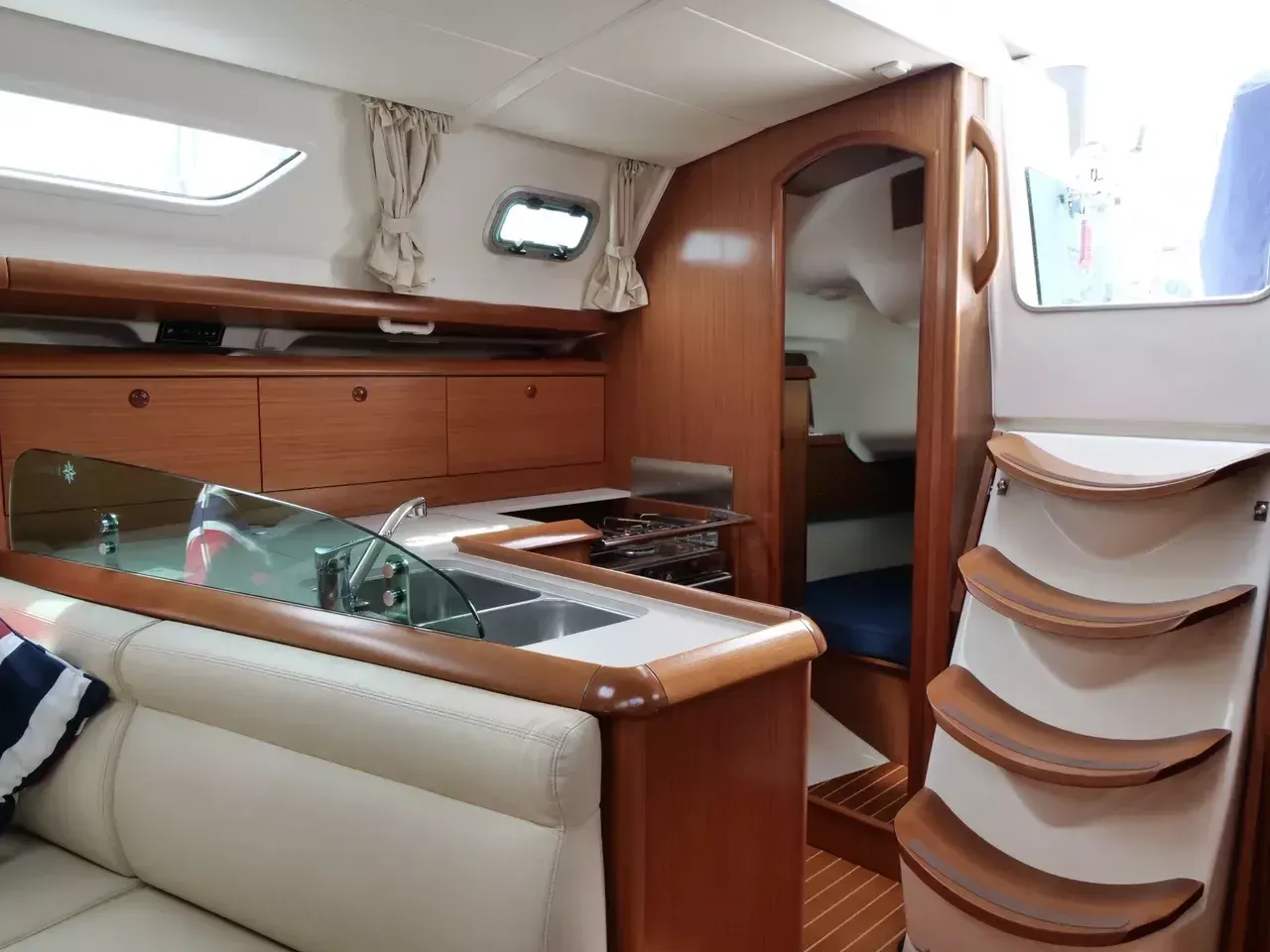 Jeanneau Sun Odyssey 37 | Morpheus