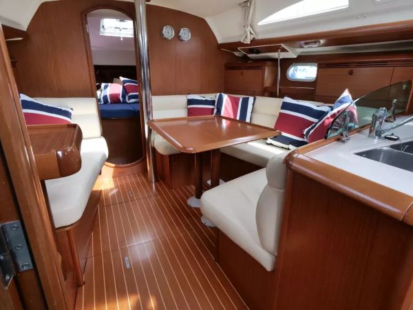 Jeanneau Sun Odyssey 37 | Morpheus