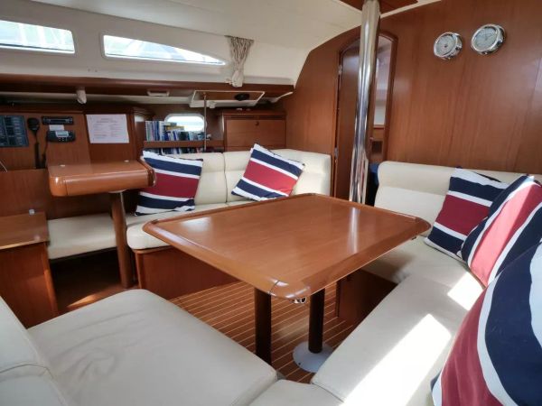 Jeanneau Sun Odyssey 37 | Morpheus